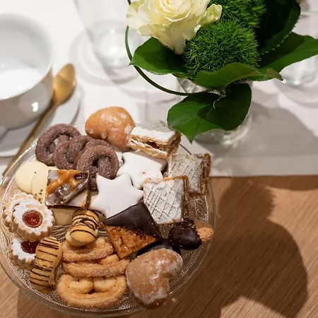 Apartment Keramik Meran